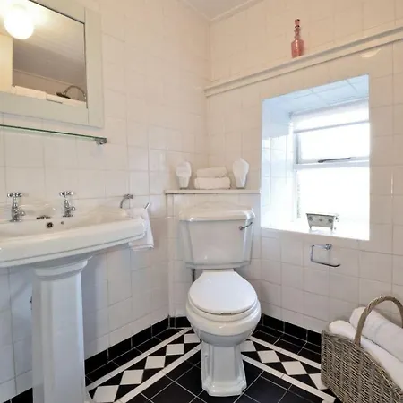 7 Cross Street Galway