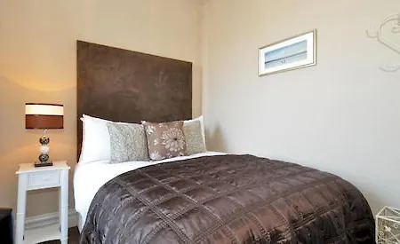 Hotel 7 Cross Street Galway