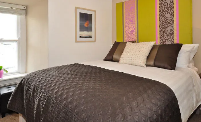 7 Cross Street Голуэй