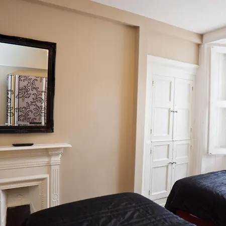 Ξενοδοχείο 7 Cross Street Γκάλγουεϊ